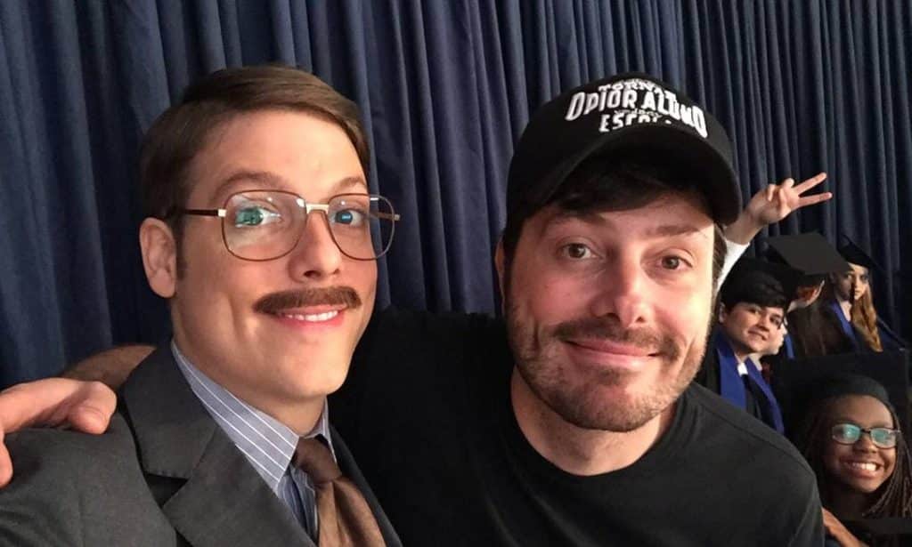 Ministério eleva para 18 anos classificação de filme de Danilo Gentili.