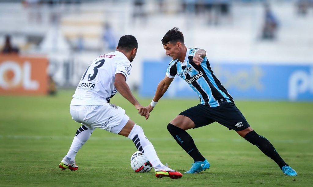Grêmio fica no 0 a 0 com a Ponte Preta na estreia da Série B.